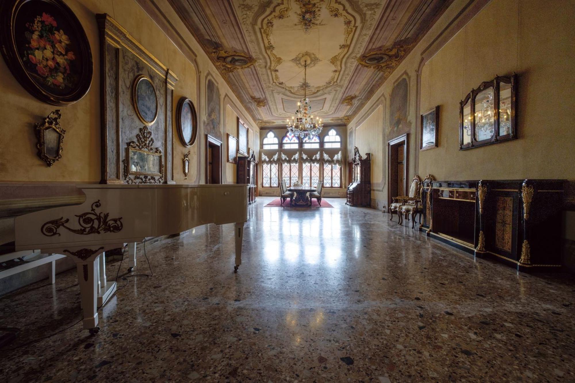 Palazzo Ca' Bernardo By Francesco Molon Affittacamere *
